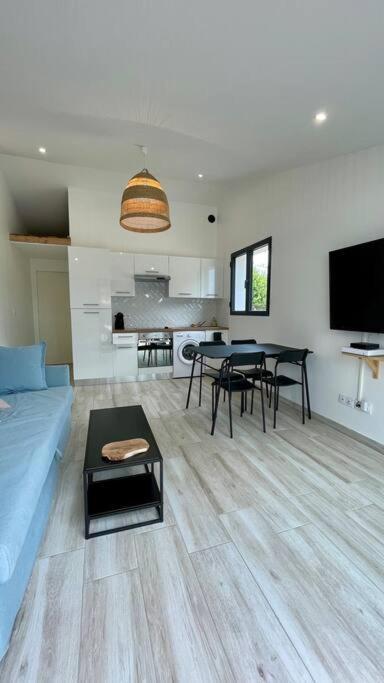 Maisonnette Chaleureuse A Proximite Du Centre Narbonne Exterior foto
